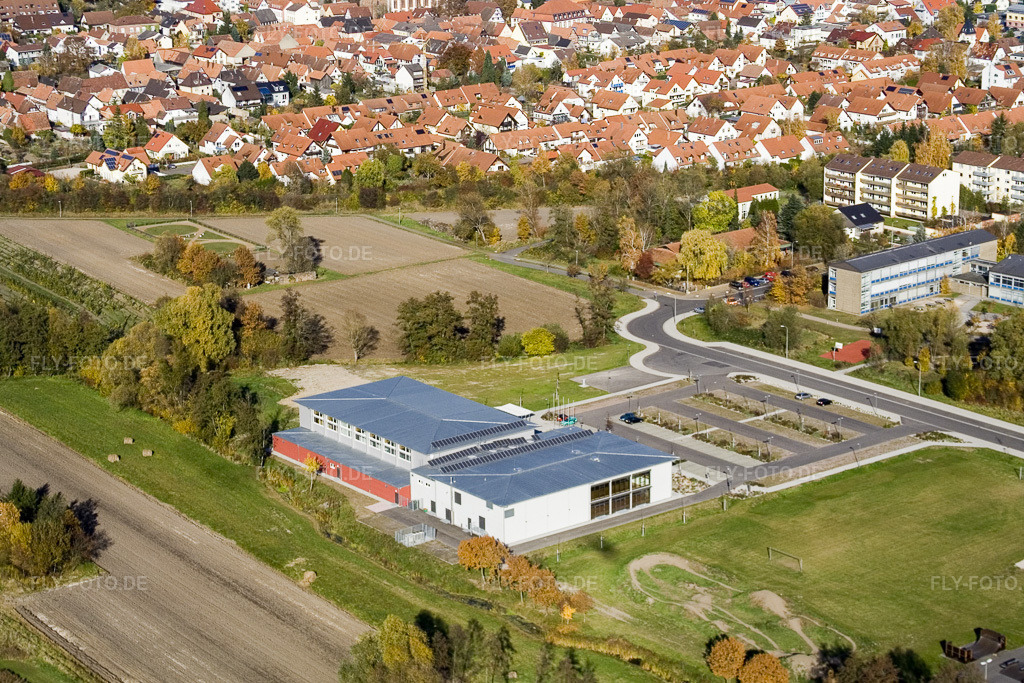 Luftbild: Bienwaldhalle Kandel in Kandel im Bundesland Rheinland-Pfalz in Deutschland. Foto: IMG_8798.jpg vom 05.11.2007 durch Werner Riehm/FLY-FOTO.de