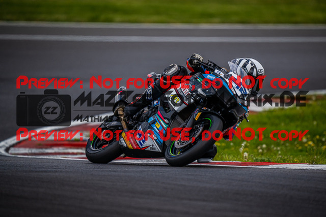 MaZZes_FotoMatrix_220508_95406 | Fotograf Mathias Schmid
Sportfotograf,
Eventfotograf,
Hochzeitsfotograf,
Portraitfotograf