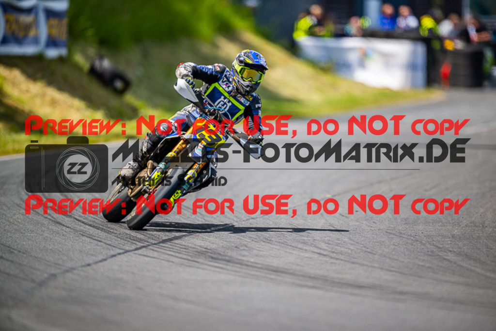 MaZZes_FotoMatrix_220529_7433 | Fotograf Mathias Schmid
Sportfotograf,
Eventfotograf,
Hochzeitsfotograf,
Portraitfotograf