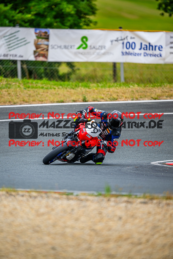 MaZZes_Fotomatrix_20230721_6007705_2002 | TWIN CUP