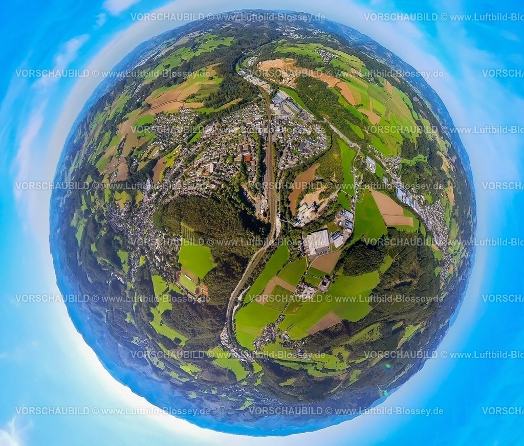Lennestadt230990323Grevenbrueck | Luftbild, Ortsansicht Ortsteil Grevenbrück, Lennestadt-Grevenbrück Bahnhof, Erdkugel, Fisheye Aufnahme, Fischaugen Aufnahme, 360 Grad Aufnahme, tiny world, Grevenbrück, Lennestadt, Sauerland, Nordrhein-Westfalen, Deutschland