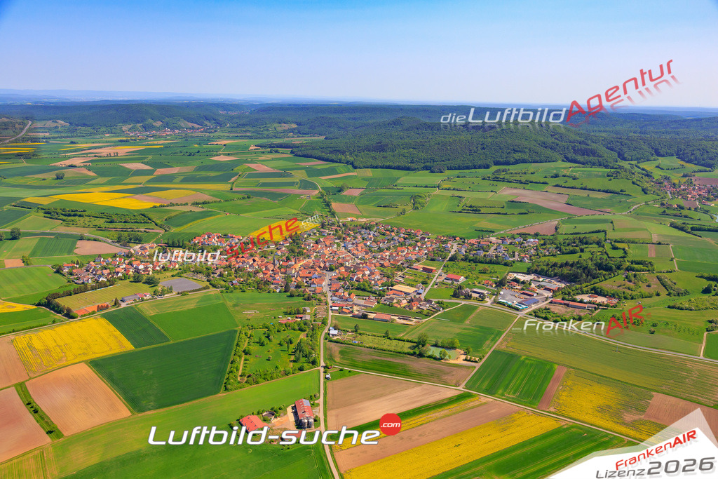 Die Luftbildaufnahme Westheim - Knetzgau wurde 2018 mittels Flugzeug (keine Drohne) erstellt. Perfekte Schärfe und Druck- Auflösung- Garantiert!