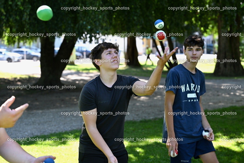 Z9B_3074 | hockey sports photos, Pressefotos, Sportfotos, hockey247, win 2day icehockeyleague, Handball Austria, Floorball Austria, ÖVV, Kärntner Eishockeyverband, KEHV, KFV, Kärntner Fussballverband, Österreichischer Volleyballverband, Alps Hockey League, ÖFB, 