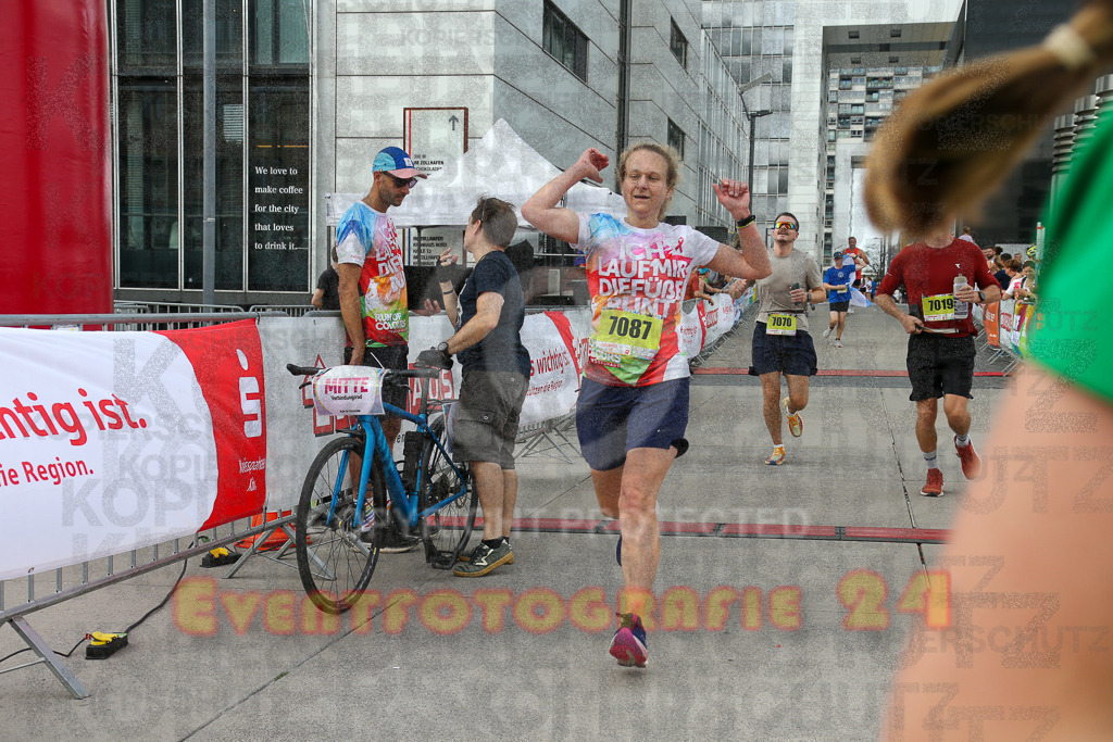 250920_1530_EX1_9712 | Sportfotografie im Rhein-Sieg Kreis, Köln, Bonn, NRW, Rheinland Pfalz, Hessen, etc. Unser Tätigkeitsfeld umfasst den Laufsport vom Volkslauf über den Marathon, Duathlon, Triathon bis zum Ultralauf wie Kölnpfad Ultra oder Schindertrail.