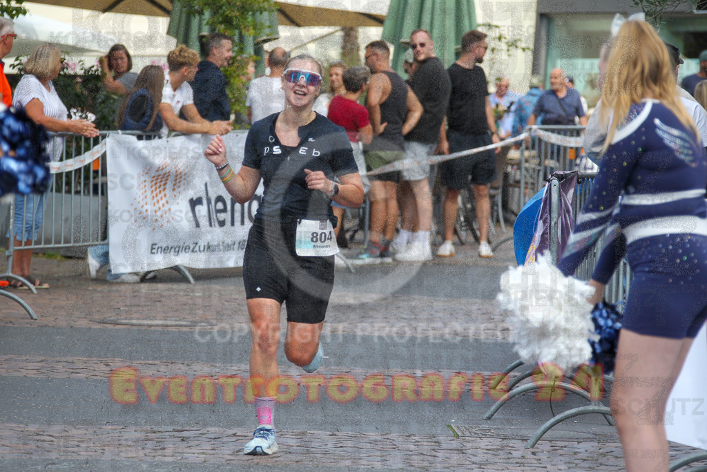 250824_1521_EV4_2829 | Sportfotografie im Rhein-Sieg Kreis, Köln, Bonn, NRW, Rheinland Pfalz, Hessen, etc. Unser Tätigkeitsfeld umfasst den Laufsport vom Volkslauf über den Marathon, Duathlon, Triathon bis zum Ultralauf wie Kölnpfad Ultra oder Schindertrail.