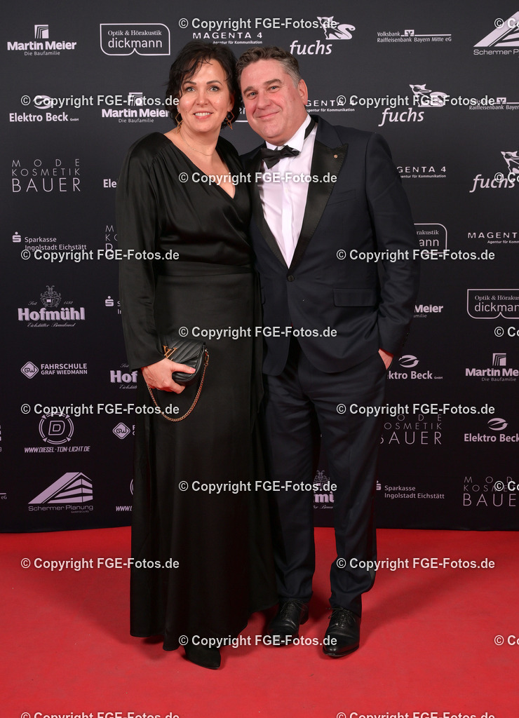 20250209-fge-hofball-0440 | Hofball der FGE am 09.02.2025 im Alten Stadttheater in Eichstätt. - Realisiert mit Pictrs.com