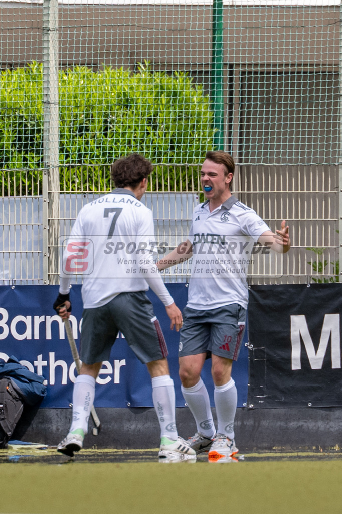 SFE_20250504_0046 | Köln, Deutschland, 04.05.2025:  Hockey 1. Bundesliga Herren Rot-Weiss Köln - Münchener SC im KTHC Stadion Rot-Weiss Köln Tennis and Hockey Club am 04.05.2025 in Köln, Deutschland. (Foto von Stephan Fehrmann)Köln, Germany, 04.05.2025: Hockey 1. Bundesliga Herren Rot-Weiss Köln - Münchener SC in KTHC Stadion Rot-Weiss Köln Tennis and Hockey Club at 04.05.2025 in Köln, Deutschland. (Foto from Stephan Fehrmann)