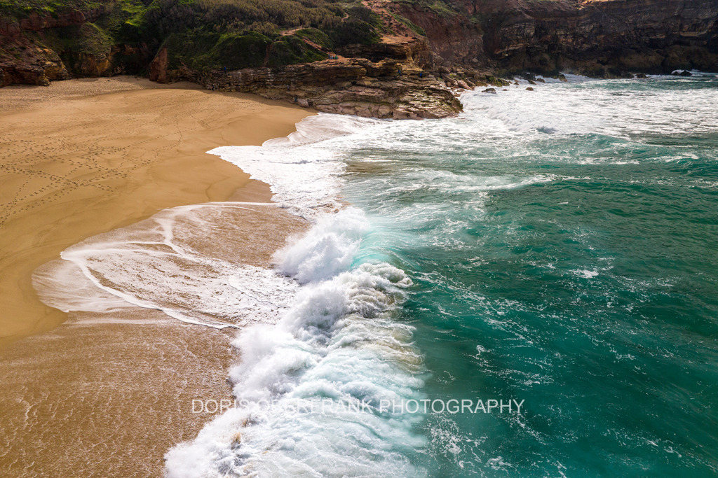 Green turbulence | Nazaré: Green turbulence - Realisiert mit Pictrs.com