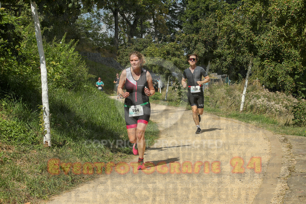 250824_1246_EX1_0453 | Sportfotografie im Rhein-Sieg Kreis, Köln, Bonn, NRW, Rheinland Pfalz, Hessen, etc. Unser Tätigkeitsfeld umfasst den Laufsport vom Volkslauf über den Marathon, Duathlon, Triathon bis zum Ultralauf wie Kölnpfad Ultra oder Schindertrail.