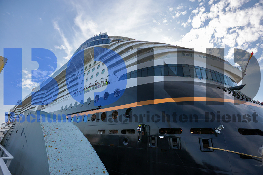 SES_EMDDIS20250920-51 | bond - Realisiert mit Pictrs.com