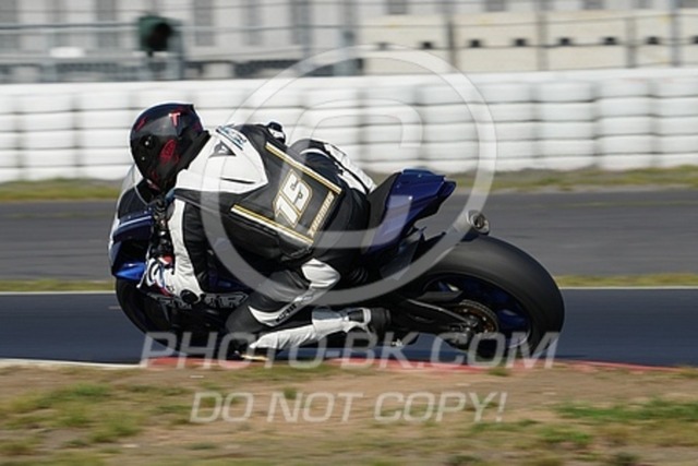 2023_09_11_PBK_14203 | Sportfotografie; SlowMotion; Video; Rennstrecke; Hafeneger; Speer; Racing; RSE; BMW; CBO; Trackday; Motorsportarena; Hockenheimring; Brno; Most; Barcelona; Valencia