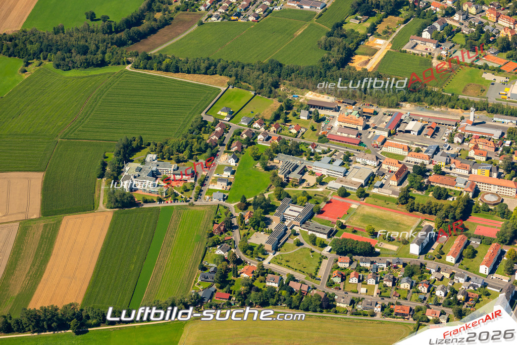 Das Luftbild zeigt :  Waldsassen - Die Luftaufnahme wurde 2023 vom UL-Flugzeug aus erstellt ( keine Drohne ) - Hochauflösende Luftaufnahme - Für grossformatige Ausdrucke geeignet. Die Geschenkidee !Mit Lizenz und Bildrechte bestellbar