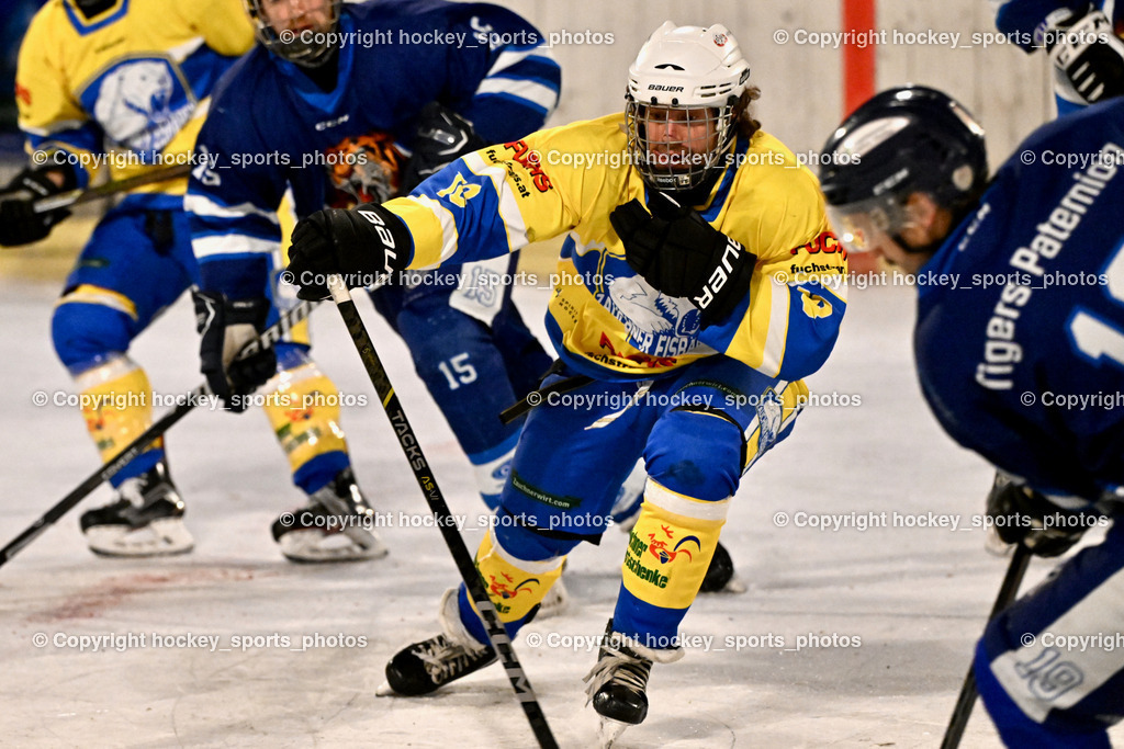 ELV Zauchen vs. EC Tigers Paternion  | #18 Ambrosch Matthias ELV Zauchen, ELV Zauchen vs. EC Tigers Paternion , ELV Zauchen vs. EC Tigers Paternion  am 02.01.2025 in Eisoval Zauchen (Stadthalle Villach), Austria, (Photo by Bernd Stefan)