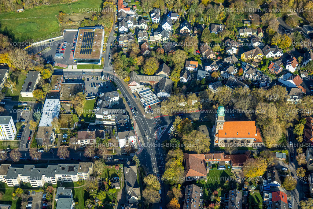 Bochum221100173 | Luftbild, Erlöserkirche Bochum-Hiltrop, neuer Lidl Supermarkt, Bergen, Bochum, Ruhrgebiet, Nordrhein-Westfalen, Deutschland