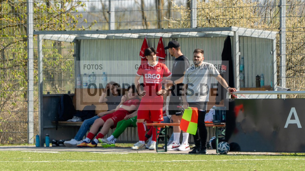 _OMG2175 | www.omgpictures.de, Sportfotograf, Verein, Fotograf, Baden Württemberg, Stuttgart, Heilbronn, omgpictures, Spieltag,  - Realisiert mit Pictrs.com