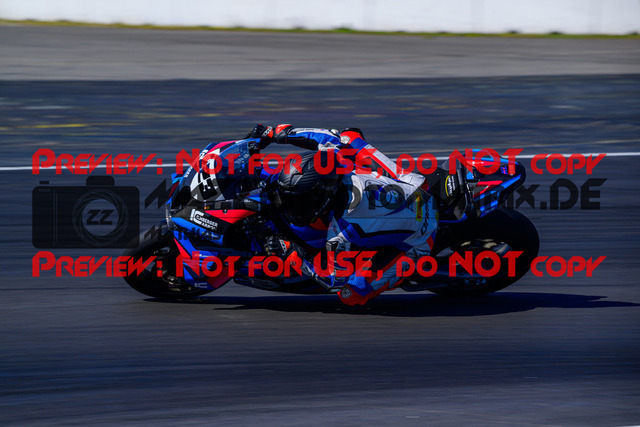 MaZZes_Fotomatrix_20250407_6021986_2-53 | WEISS