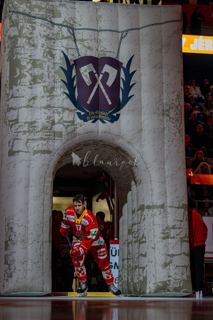 09112025_EHCB vs HCD_wb-3480 | Sportbilder, Sportfotograf, Hochzeits- und Eventfotografin, Flugshows, Portraits und Tiershooting, Aviation, Downhill, Nationalleague, Swissleague, International