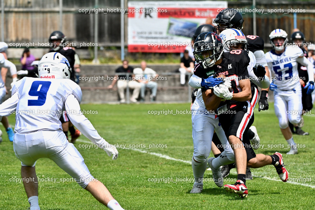 Carinthian Lions vs. Cineplexx Blue Devils | #80 Pacella Alessandro Carinthian Lion, Carinthian Lions vs. Cineplexx Blue Devils, Carinthian Lions vs. Cineplexx Blue Devils am 09.06.2025 in Klagenfurt (ASV Sportplatz), Austria, (Photo by Bernd Stefan)