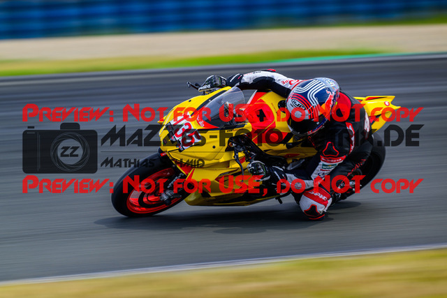 MaZZes_FotoMatrix_240725_6007705_1598 | ROT