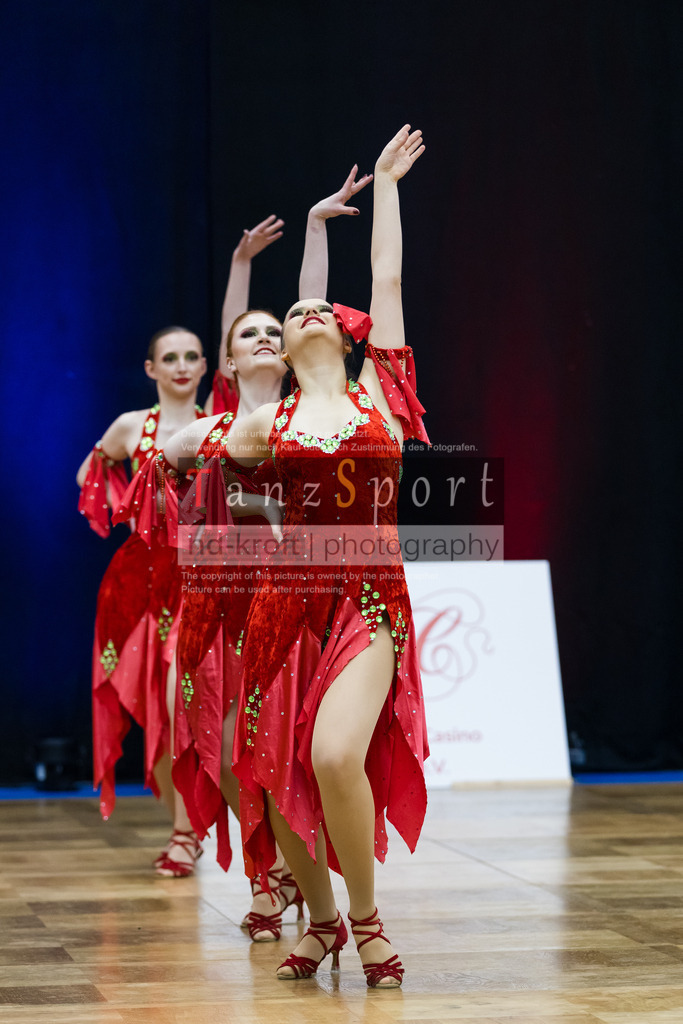 202603145_LL_Lat-Formationen_Nbg_4790 | Tanzsportbilder, Standardtanz, Lateintanz, WDSF, DTV, LTVB, dancecomp, goc, hessen tanzt, blaues band der spree, walzer, tango, wiener walzer, slowfox, quickstepp, samba, rumba, cha-cha-cha, paso doble. jive, hd-kroft photography, turniertanzsport