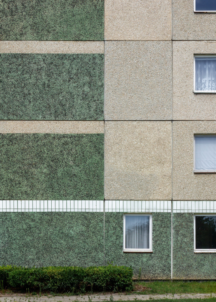 Eisenhüttenstadt | Die PH12 (Punkthochhaus 12) in Eisenhüttenstadt - Realisiert mit Pictrs.com