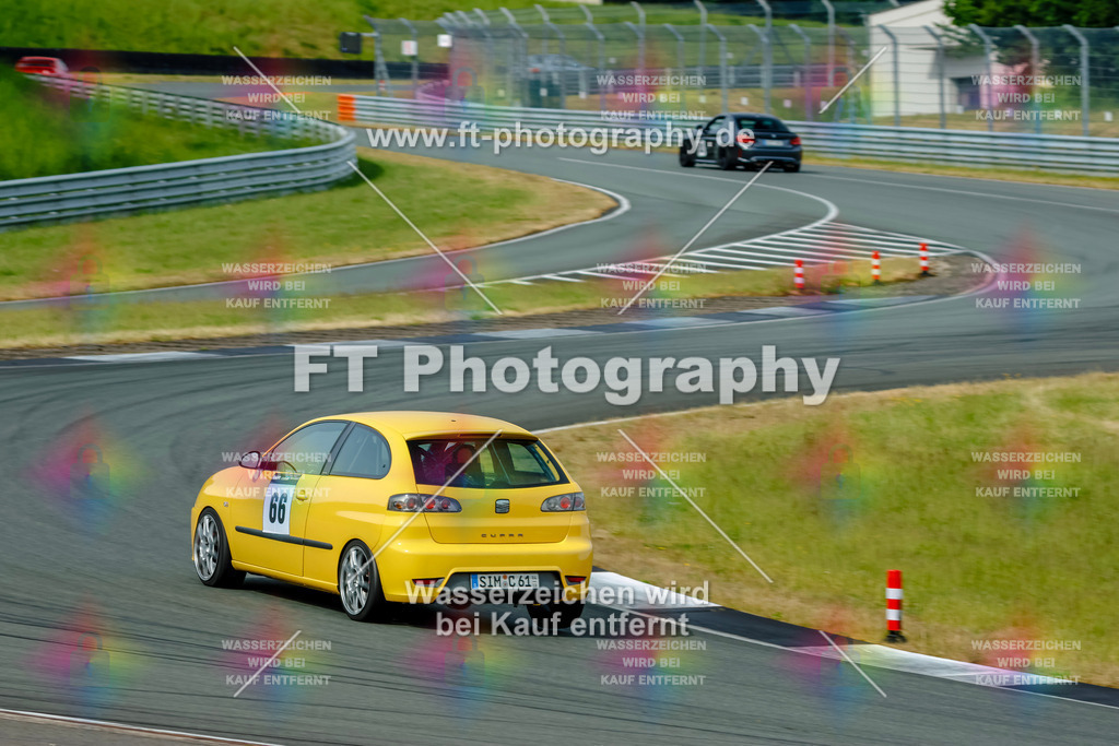 _GTS4767 | Hier findet Ihr Bilder von Touristenfahrten auf der Nürburgring Nordschleife oder von anderen Veranstaltungen die ich besucht habe. Viel Spass beim Durch Schauen 