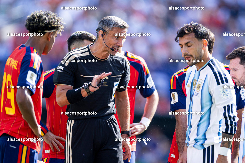 FOOTBALL : Argentine vs Espagne – Finale de la Coupe du Monde FIFA 2026. New York New Jersey Stadium, East Rutherford, New Jersey, États-Unis. 19/07/2026. | Slavko Vinčić a dirigé la finale de la Coupe du Monde de la FIFA 2026 entre l'Argentine et l'Espagne au New York New Jersey Stadium, à East Rutherford (New Jersey), le 19 juillet 2026, aux États-Unis.