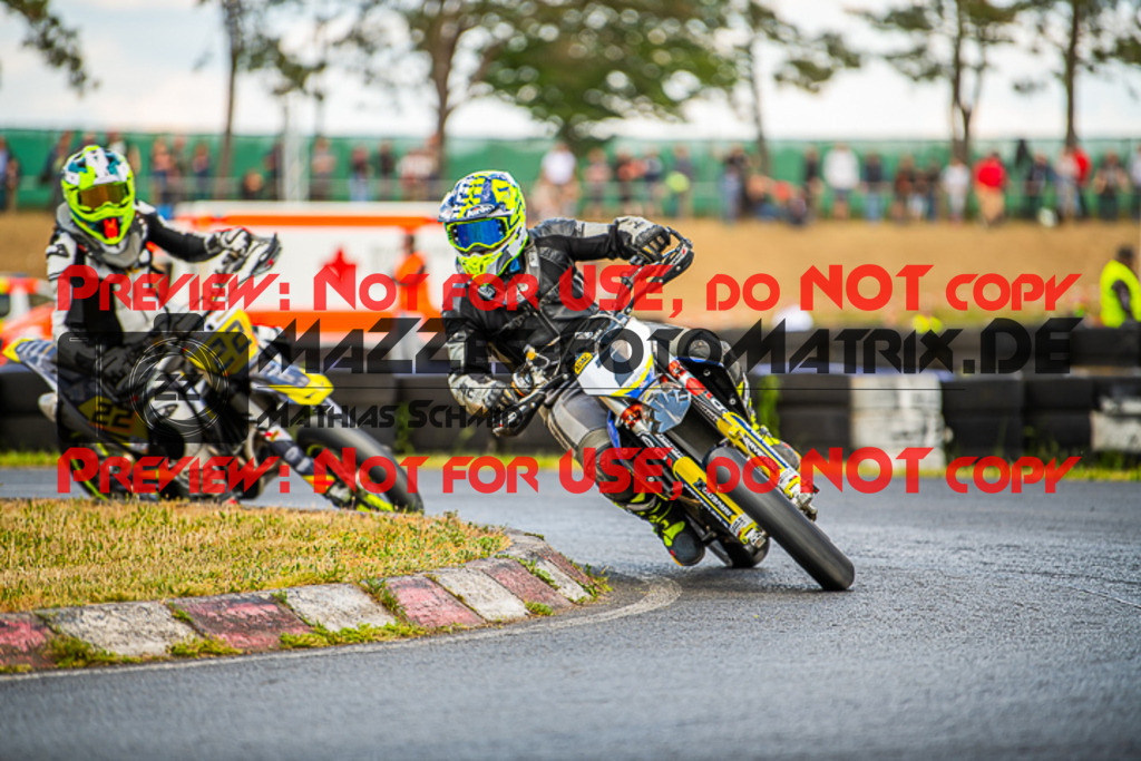 MaZZes_FotoMatrix_220528_4717 | Fotograf Mathias Schmid
Sportfotograf,
Eventfotograf,
Hochzeitsfotograf,
Portraitfotograf