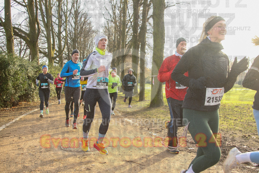 241231_1018_EV4_3772 | Sportfotografie im Rhein-Sieg Kreis, Köln, Bonn, NRW, Rheinland Pfalz, Hessen, etc. Unser Tätigkeitsfeld umfasst den Laufsport vom Volkslauf über den Marathon, Duathlon, Triathon bis zum Ultralauf wie Kölnpfad Ultra oder Schindertrail.
