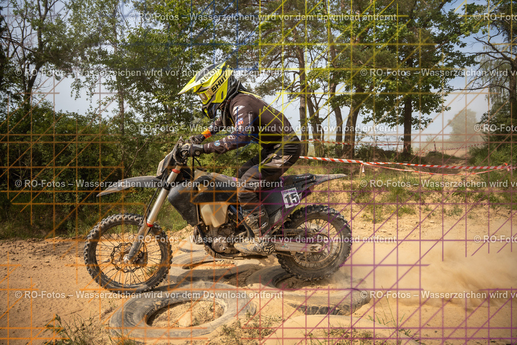 Niederwürzbach 3 Lauf-718 | Sportfotografie von RO-Fotos: Motorsport, Motocross, Enduro, Laufveranstaltungen und Triathlon. Professionelle Fotos von Sportlern und Events. - Realisiert mit Pictrs.com