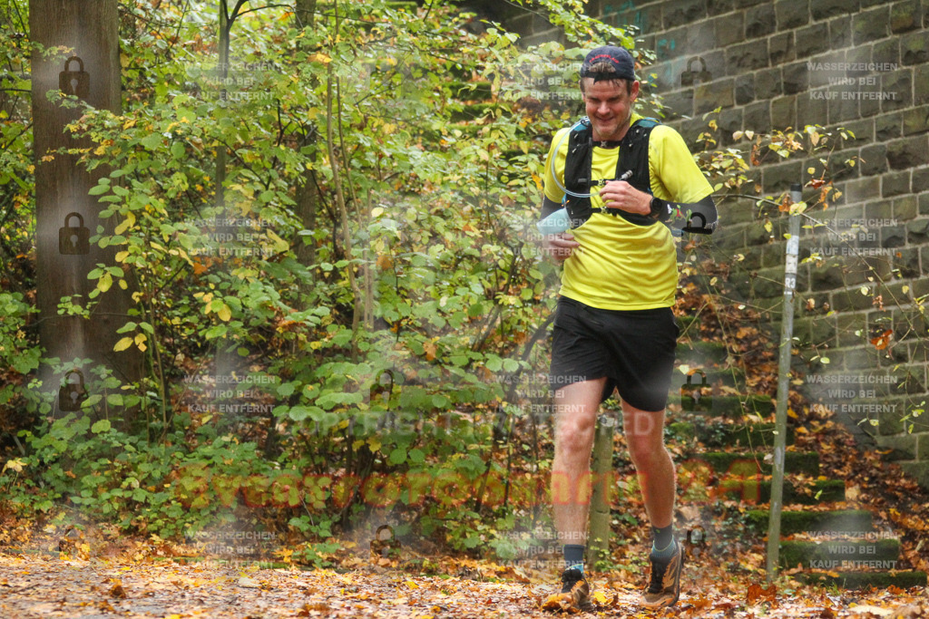 241027_0940_EV4_5775 | Sportfotografie im Rhein-Sieg Kreis, Köln, Bonn, NRW, Rheinland Pfalz, Hessen, etc. Unser Tätigkeitsfeld umfasst den Laufsport vom Volkslauf über den Marathon, Duathlon, Triathon bis zum Ultralauf wie Kölnpfad Ultra oder Schindertrail.