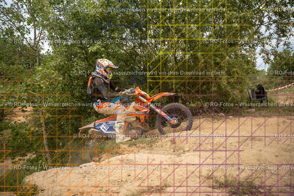 Niederwürzbach 5 Lauf-546 | Sportfotografie von RO-Fotos: Motorsport, Motocross, Enduro, Laufveranstaltungen und Triathlon. Professionelle Fotos von Sportlern und Events. - Realisiert mit Pictrs.com