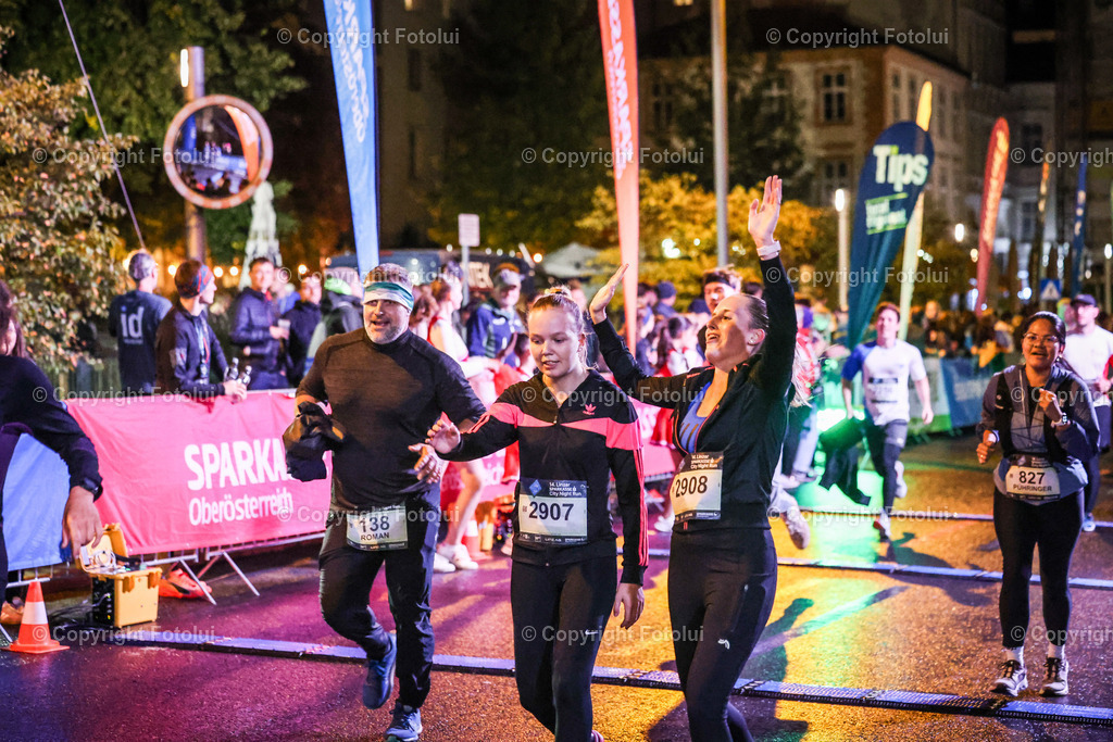 A-BINDER_20250925_0089 | LINZ, AUSTRIA,25.Sept.25 - NIGHT RUN LINZ. Image shows Photo: Sportmediapics.com/ Manfred Binder