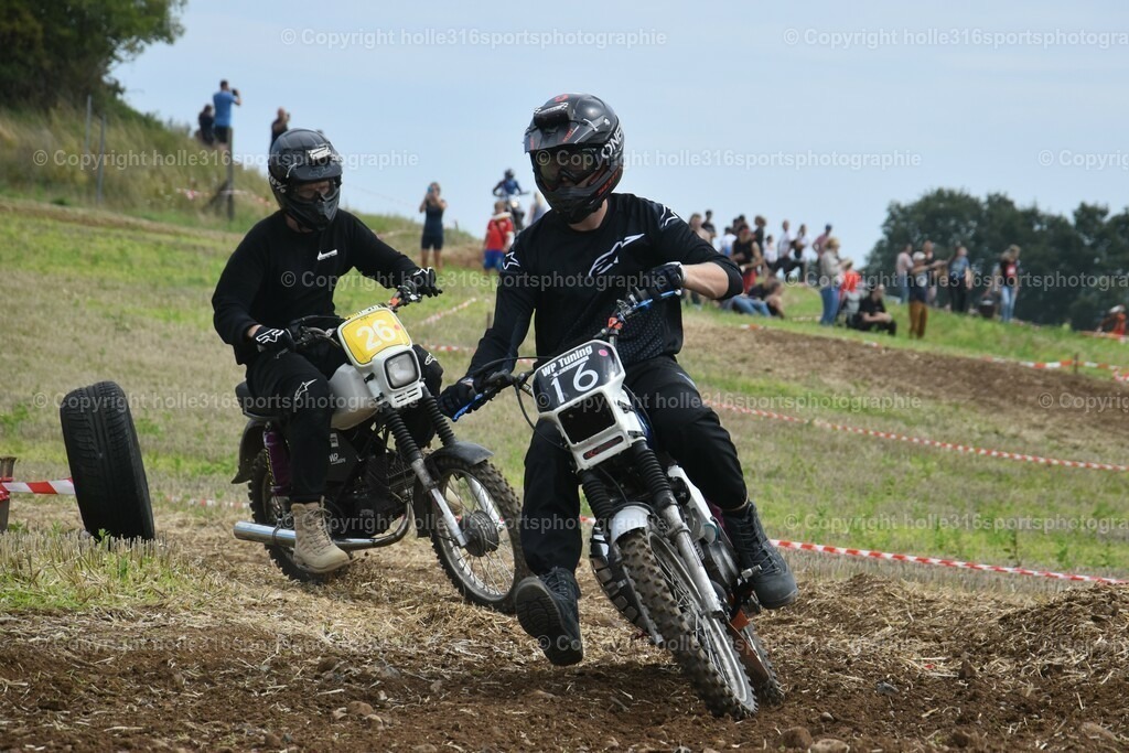 DSC_0862 (2) | Sportfotografie , Motorsport, Motoross, Reitsport, Mointainbike, Enduro,
Landschaft , Outdoor, Eventfotografie, Landschaft, Bilder online bestellen - Realisiert mit Pictrs.com