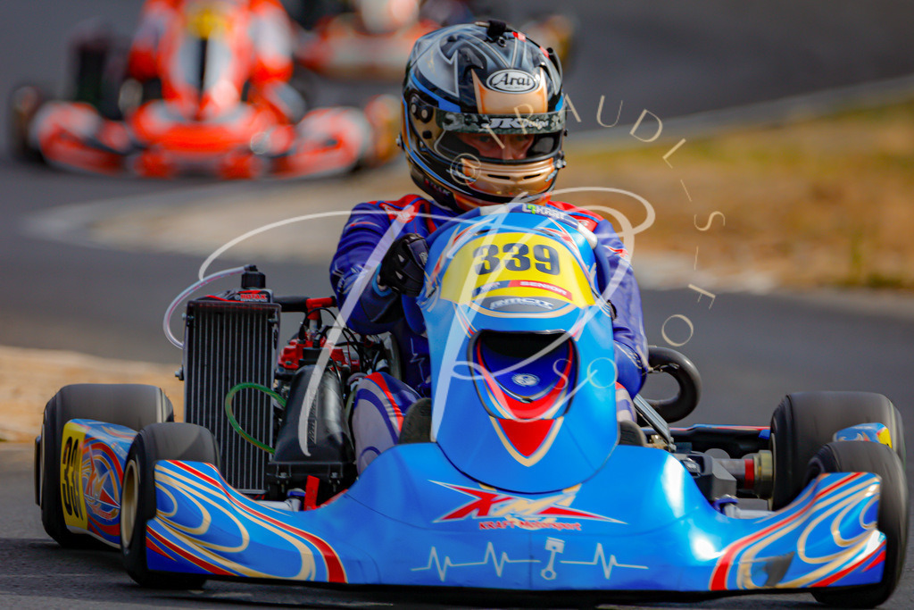 606781E4-D5EB-4EDD-96D9-060539C4A547 | traudl_s_fotos