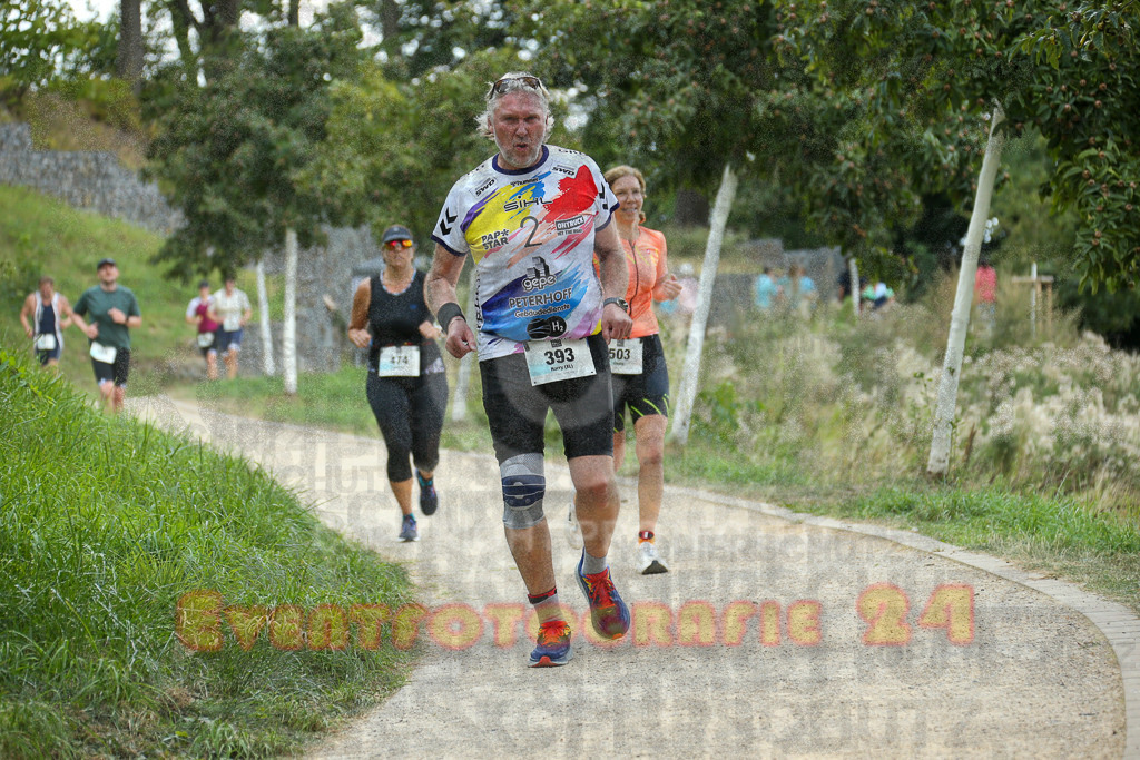 250824_1406_EX1_4989 | Sportfotografie im Rhein-Sieg Kreis, Köln, Bonn, NRW, Rheinland Pfalz, Hessen, etc. Unser Tätigkeitsfeld umfasst den Laufsport vom Volkslauf über den Marathon, Duathlon, Triathon bis zum Ultralauf wie Kölnpfad Ultra oder Schindertrail.