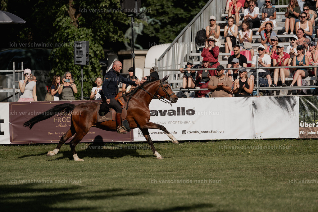 WE_MOS_Stoib_327_PI2025_2420 | Pferd International München 2025