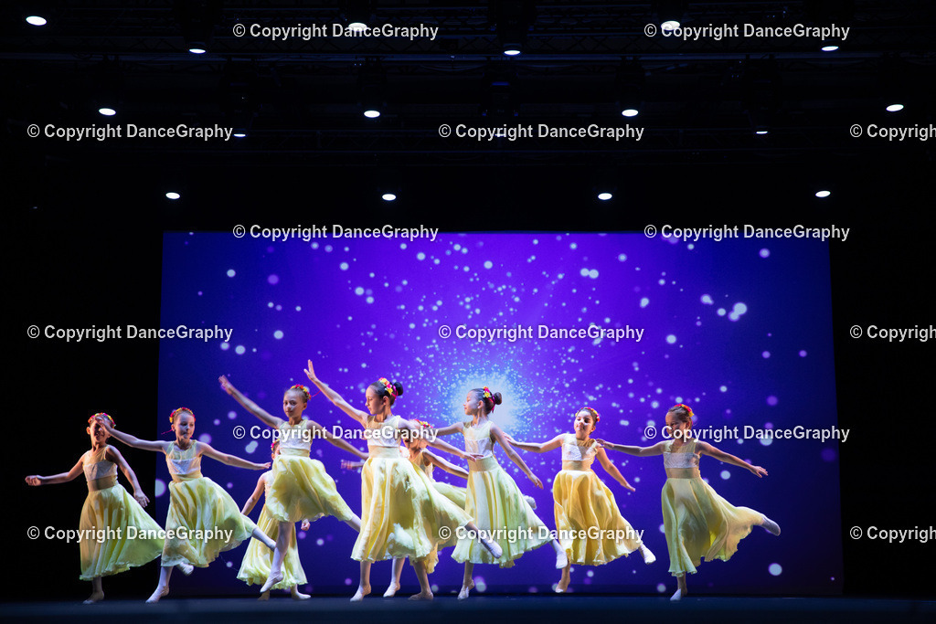 GPHY4726 | DanceGraphy - Realisiert mit Pictrs.com