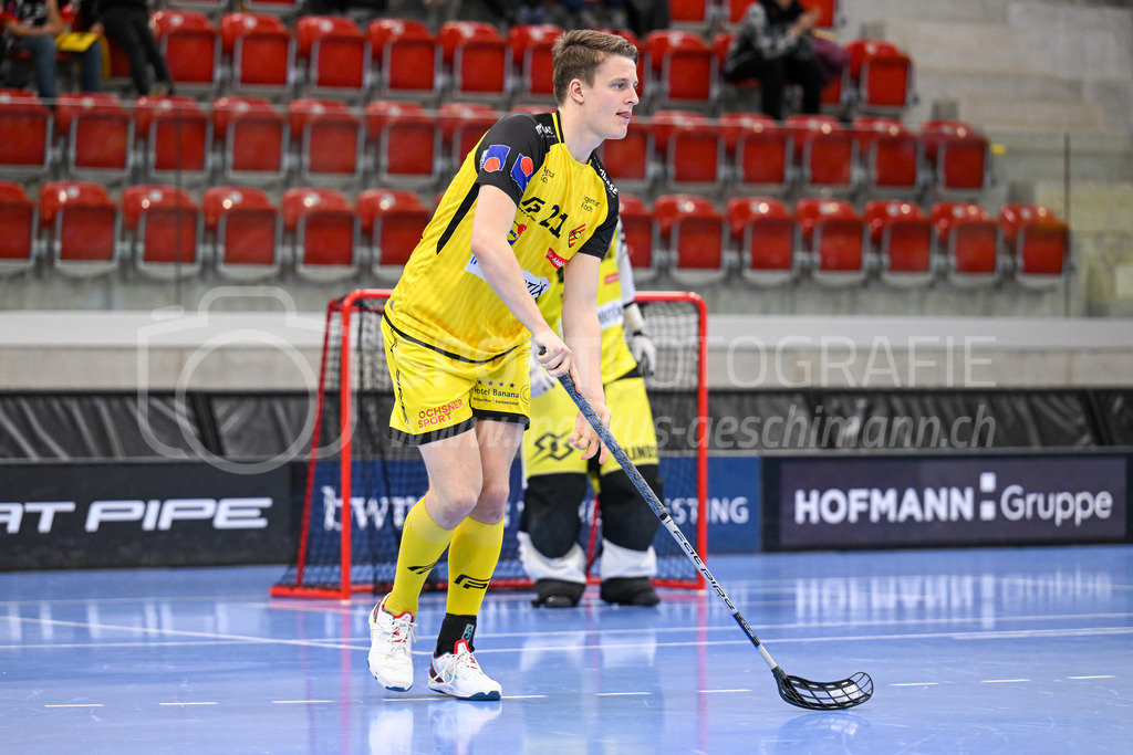 HC Rychenberg vs Tigers Langnau - 11. Dezember 2022 | HC Rychenberg vs Tigers Langnau
AXA Arena, Winterthur
Niklas Rutz (#21 HC Rychenberg).
Bild: Sportfotografie Markus Aeschimann | www.markus-aeschimann.ch - Realisiert mit Pictrs.com
