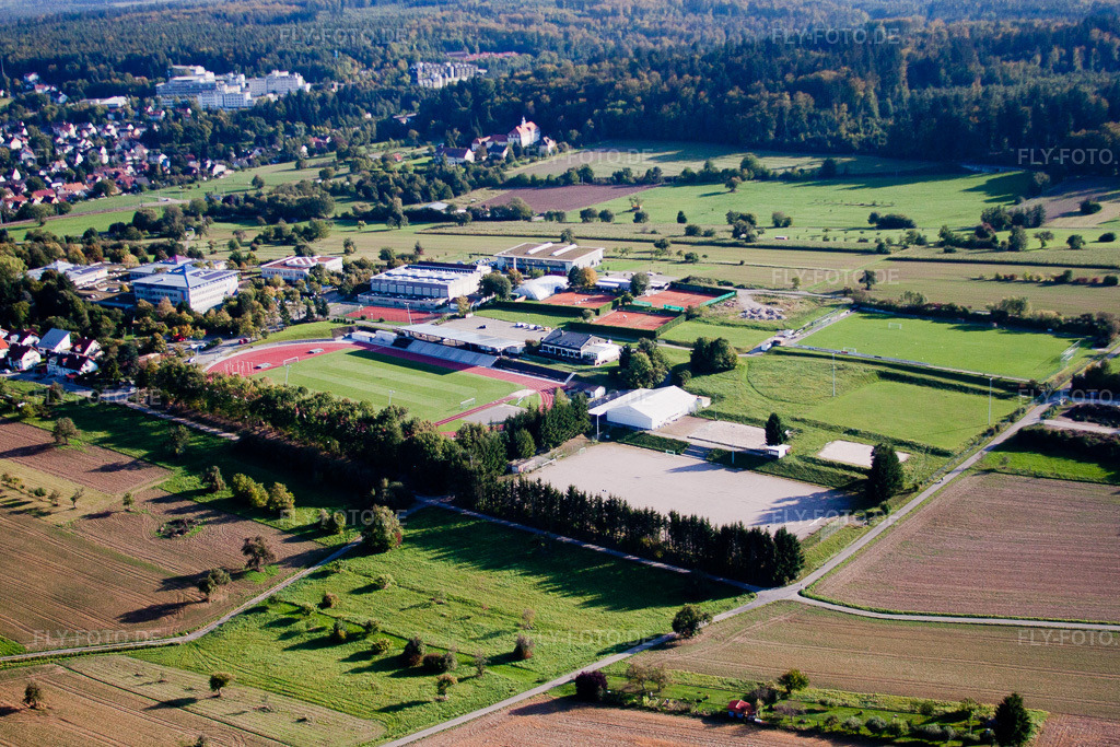 Luftbild: Langensteinbach, Sportgelände des SV-Langensteinbach im Ortsteil Langensteinbach in Karlsbad im Bundesland Baden-Württemberg in Deutschland. Foto: IMG_45303.jpg vom 21.09.2011 durch Werner Riehm/FLY-FOTO.de