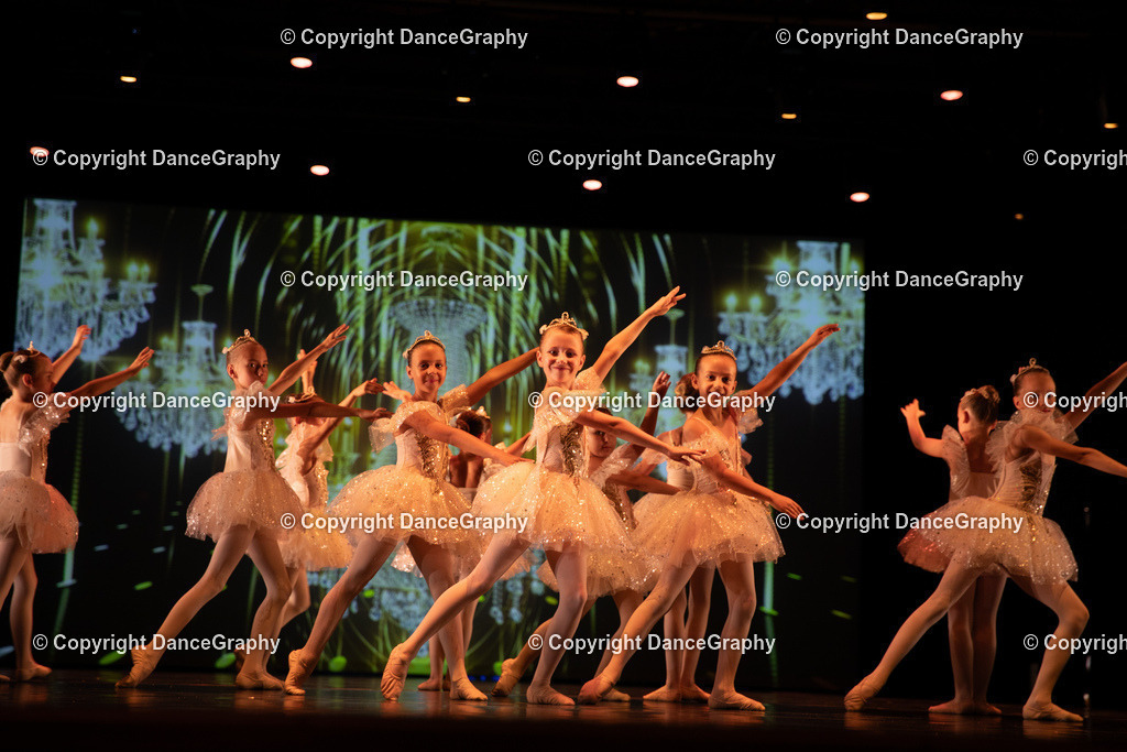 GPHY5381 | DanceGraphy - Realisiert mit Pictrs.com