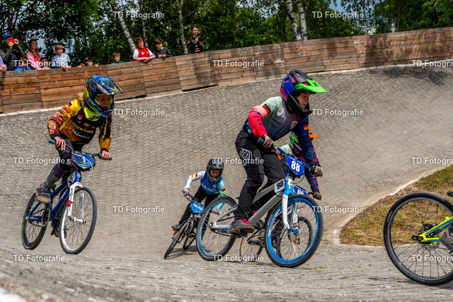BayBMX2026-05564 | Fotogalerie von Thomas Dettweiler mit Eventbildern und lizenzfreien Fotos. Perfekt als Wandbild, für Büro, Website oder private Nutzung. - Realisiert mit Pictrs.com