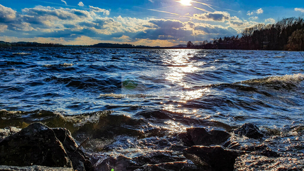 Sonnenuntergang am Förmitzspeicher | Impressionen rund um Hochfranken - Frankenwald - Fichtelgebirge - Realisiert mit Pictrs.com
