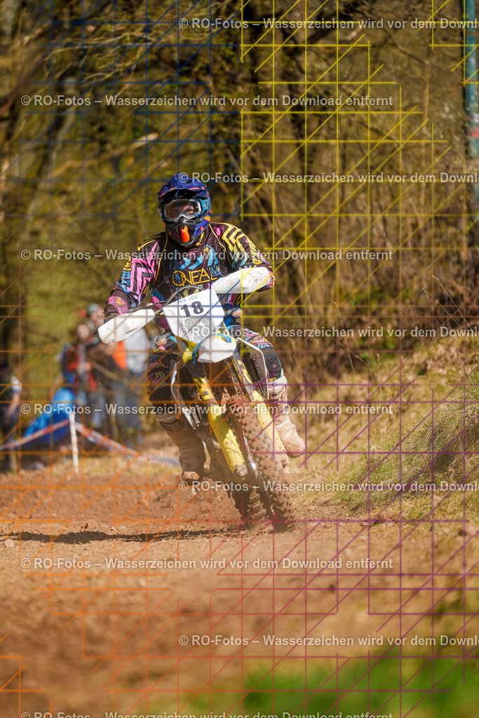 3 Lauf Mernes-980 | Sportfotografie von RO-Fotos: Motorsport, Motocross, Enduro, Laufveranstaltungen und Triathlon. Professionelle Fotos von Sportlern und Events. - Realisiert mit Pictrs.com
