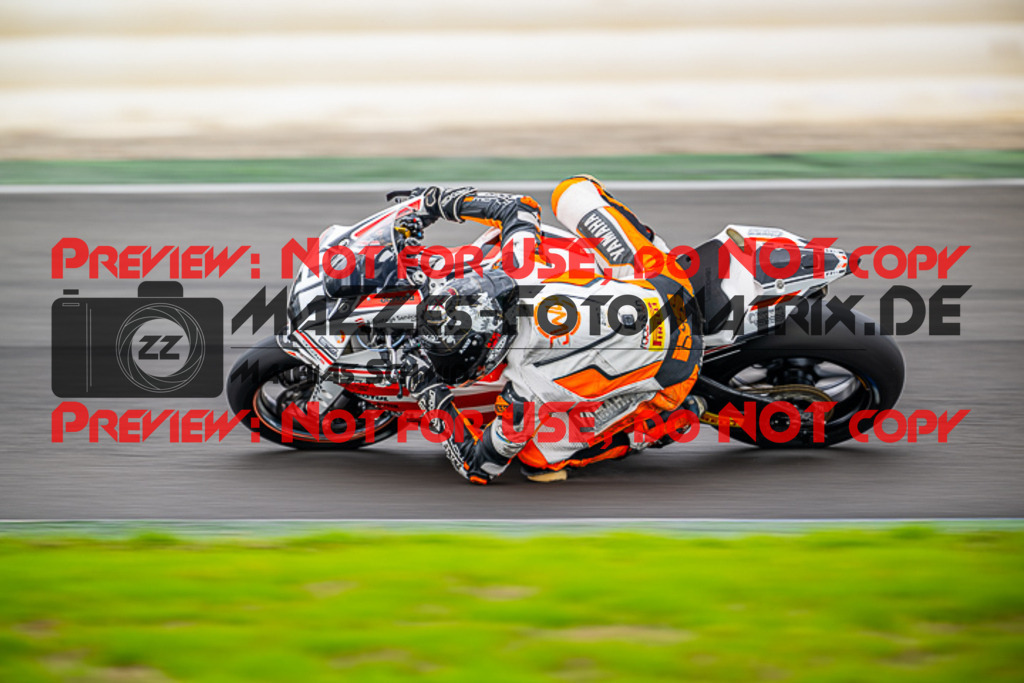 MaZZes_FotoMatrix_220924_5825 | PRO SUPERSTOCK