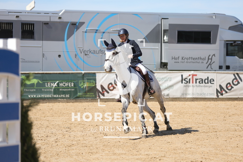 0P6A8176 | Willkommen bei Brunnmayr - Design & Fotografie – Ihrem Spezialisten für Reitturniere und Pferdeveranstaltungen in Oberösterreich, Salzburg und Bayern! Seit über 17 Jahren sind wir leidenschaftlich dabei.