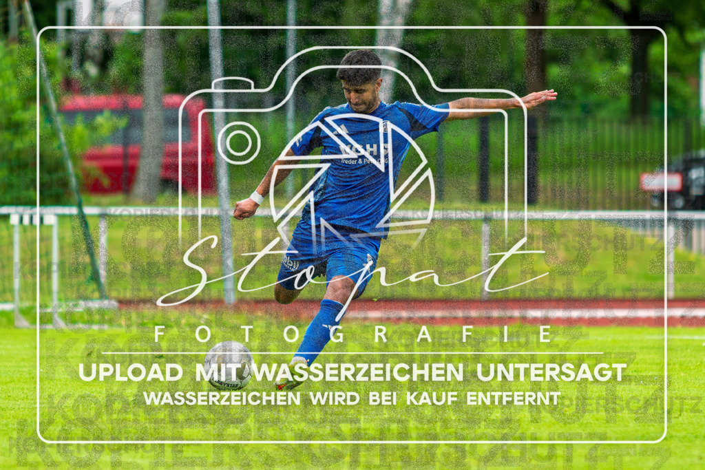 Landesliga Herren LG - TV Jahn Schneverdingen vs. MTV Eintracht Celle | Karim Jelalli (MTV Eintracht Celle #5); Landesliga Herren LG - TV Jahn Schneverdingen vs. MTV Eintracht Celle am 06.06.2026 in Osterwaldstadion, Schneverdingen - Realisiert mit Pictrs.com