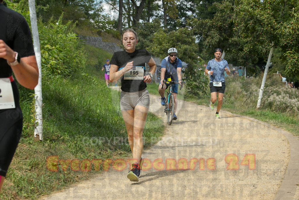 250824_1253_EX1_0863 | Sportfotografie im Rhein-Sieg Kreis, Köln, Bonn, NRW, Rheinland Pfalz, Hessen, etc. Unser Tätigkeitsfeld umfasst den Laufsport vom Volkslauf über den Marathon, Duathlon, Triathon bis zum Ultralauf wie Kölnpfad Ultra oder Schindertrail.