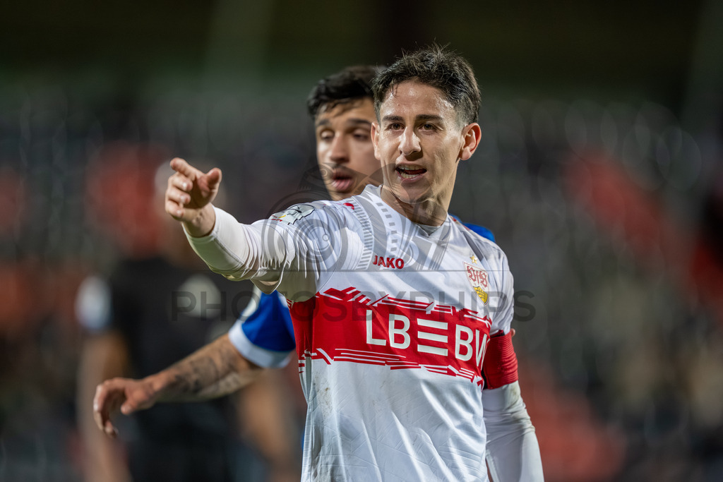 VfB Stuttgart II vs. FC Energie Cottbus, Fussball, 3.Liga, 27. Spieltag, Saison 2025/2026, 03.03.2026 | Nicolas Sessa (VfB Stuttgart II, #10),VfB Stuttgart II vs. FC Energie Cottbus, Fussball, 3.Liga, 27. Spieltag, Saison 2025/2026, 03.03.2026Foto: photosbyphips/Philip Ziegler