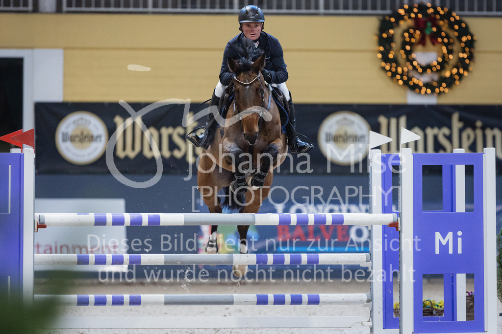 221217_Warstein_Stil-M-200 | Deine schönsten Turniermomente als professionelle Fotos! Entdecke hochwertige Pferdesport-Fotografie im Online-Shop. Jetzt Fotos finden & bestellen!